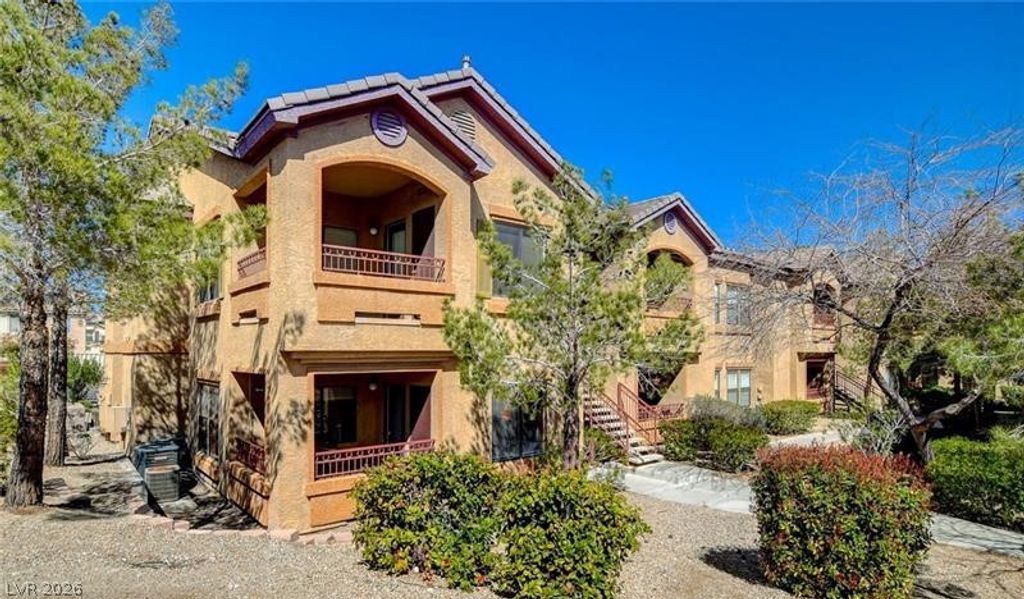 8250 North Grand Canyon Drive 2113, Las Vegas, NV 89166