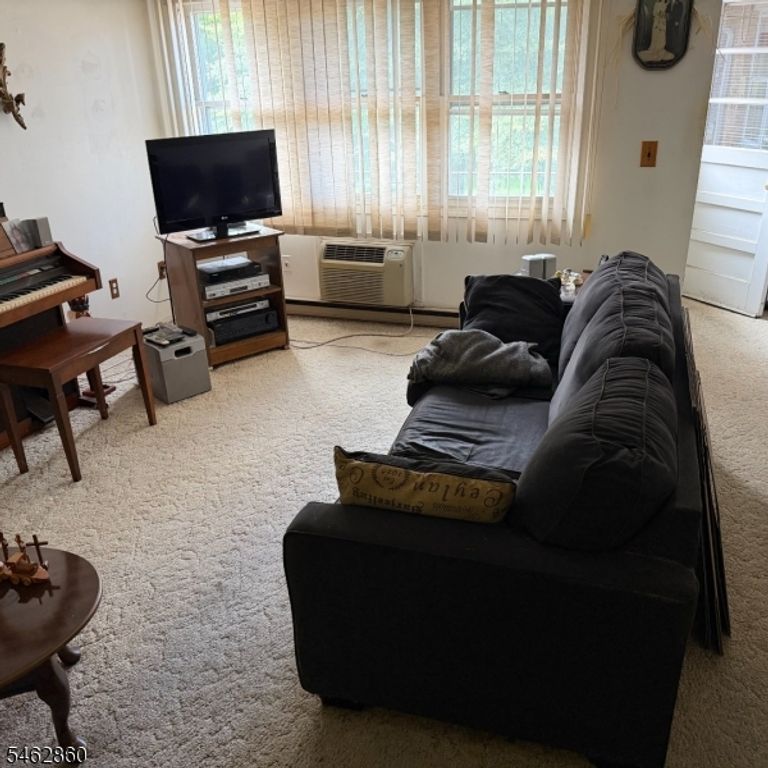 680 State Route 15 47B, Jefferson Twp., NJ 07849 — photo 2