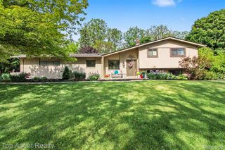 1372 New Life Lane, Rochester Hills, MI 48309