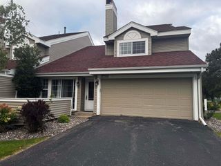 1900 Shenandoah Court H, Plymouth, MN 55447