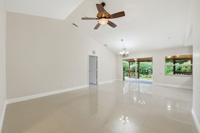 3772 SE Upper Street, Stuart, FL 34997