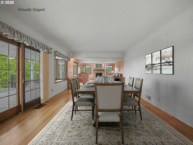 31216 Se DIVISION Dr, Troutdale, OR 97060