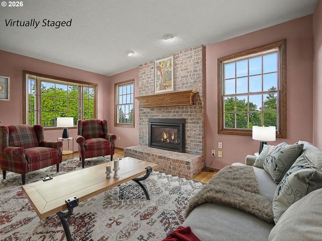 31216 Se DIVISION Dr, Troutdale, OR 97060