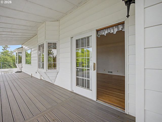 31216 Se DIVISION Dr, Troutdale, OR 97060