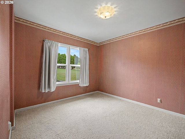 31216 Se DIVISION Dr, Troutdale, OR 97060