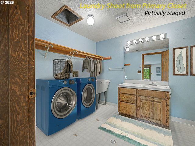 31216 Se DIVISION Dr, Troutdale, OR 97060