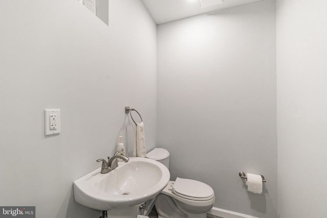 10808 WINTER CORN LANE, Reston, VA 20191