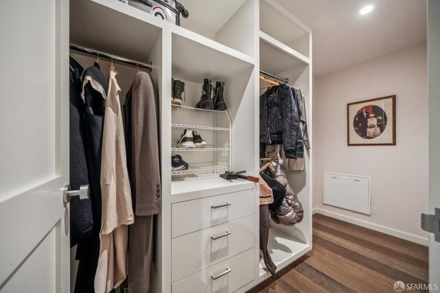 1332 Greenwich Street, San Francisco, CA 94109