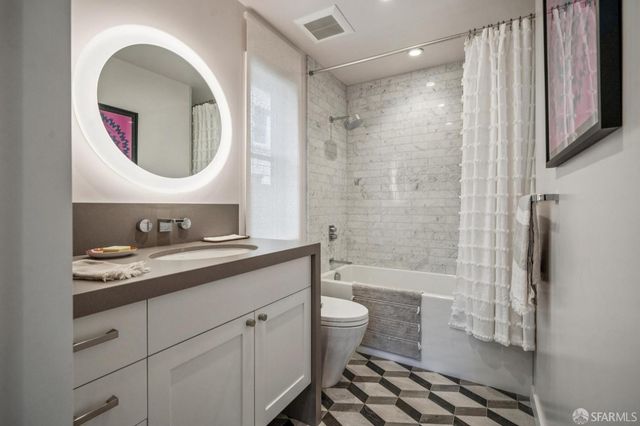 1332 Greenwich Street, San Francisco, CA 94109