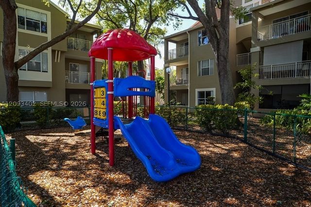 1745 Palm Cove Blvd 3-108, Delray Beach, FL 33445