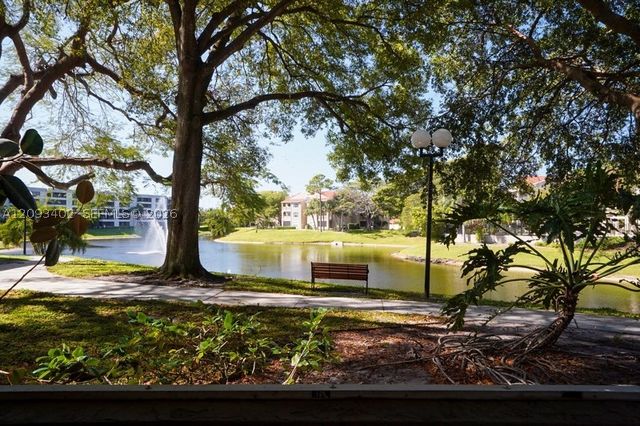 1745 Palm Cove Blvd 3-108, Delray Beach, FL 33445