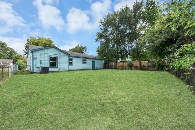 113 Obion Road, Houston, TX 77076