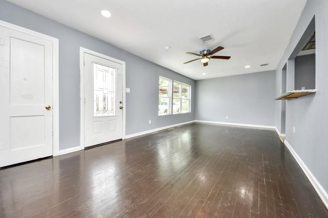 113 Obion Road, Houston, TX 77076