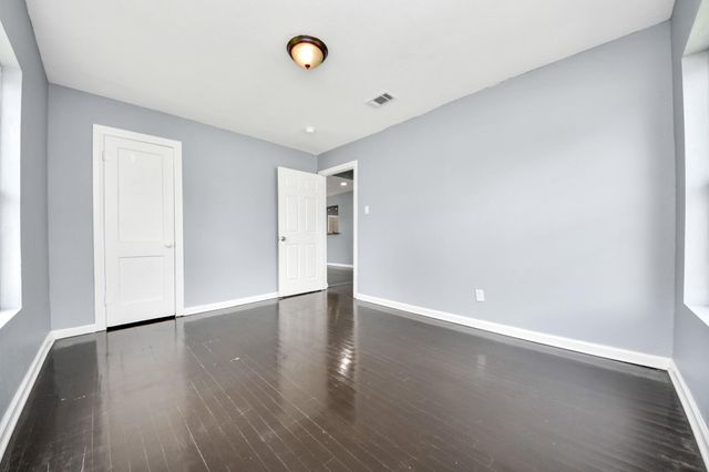 113 Obion Road, Houston, TX 77076