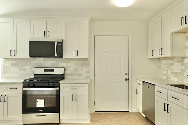 7918 Prestwood Dr 4, Houston, TX 77036