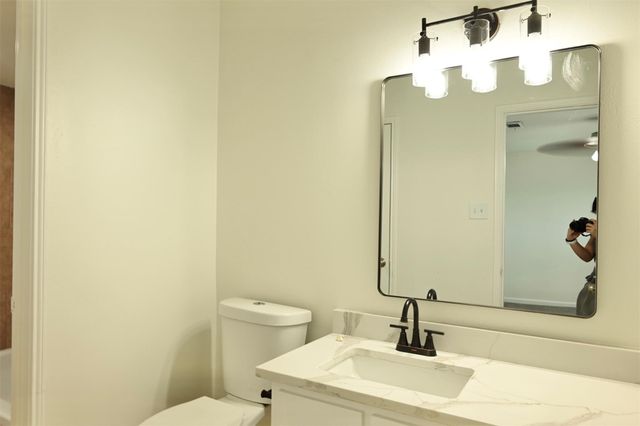 7918 Prestwood Dr 4, Houston, TX 77036