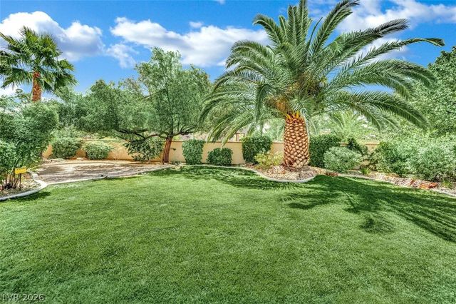 318 Doe Run Circle, Henderson, NV 89012