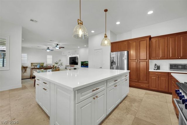 318 Doe Run Circle, Henderson, NV 89012
