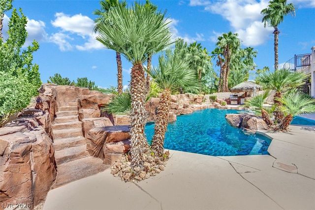 318 Doe Run Circle, Henderson, NV 89012