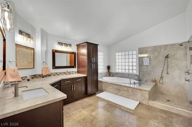 318 Doe Run Circle, Henderson, NV 89012