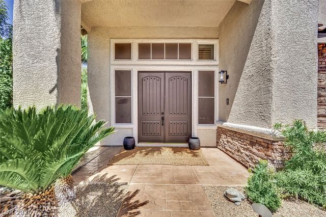 318 Doe Run Circle, Henderson, NV 89012