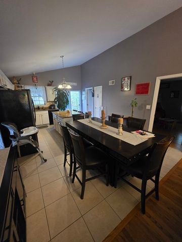 540 Stevens Street, Fall River, MA 02721
