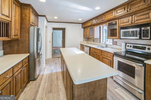 6074 Shallow Wood Lane, Douglasville, GA 30135