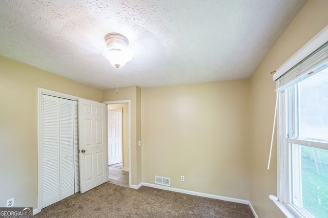 6074 Shallow Wood Lane, Douglasville, GA 30135