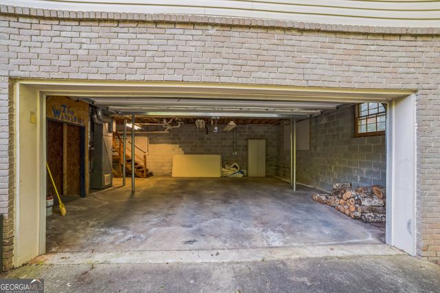 6074 Shallow Wood Lane, Douglasville, GA 30135