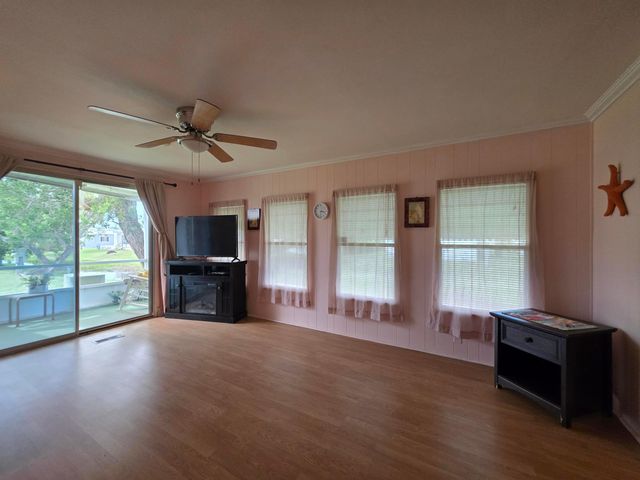 37 Los Lagos Road, Port St. Lucie, Port St Lucie, FL 34952
