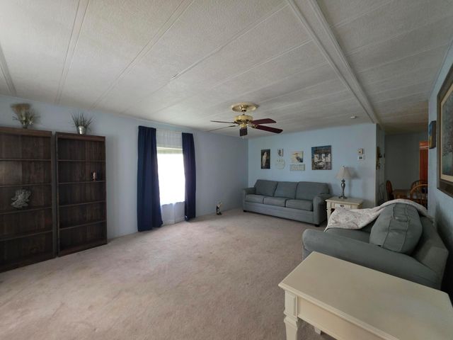 37 Los Lagos Road, Port St. Lucie, Port St Lucie, FL 34952