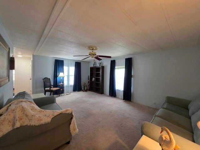 37 Los Lagos Road, Port St. Lucie, Port St Lucie, FL 34952