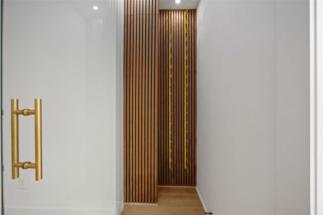 1413 Stanford Street, Houston, TX 77019