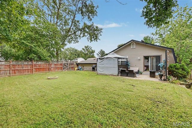 112 Sutters Mill Road, St Peters, MO 63376