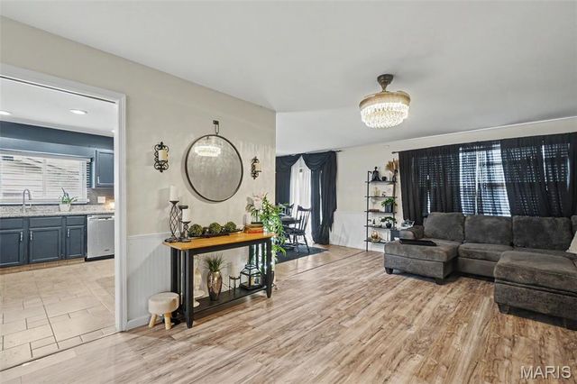 112 Sutters Mill Road, St Peters, MO 63376