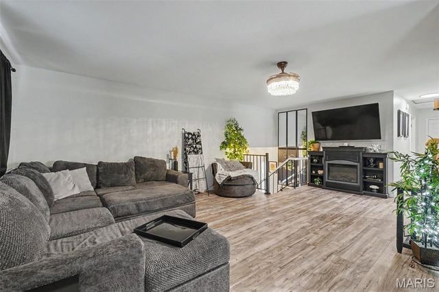 112 Sutters Mill Road, St Peters, MO 63376