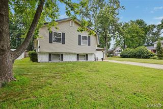 112 Sutters Mill Road, St Peters, MO 63376