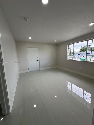 3960 NW 174th St, Miami Gardens, FL 33055