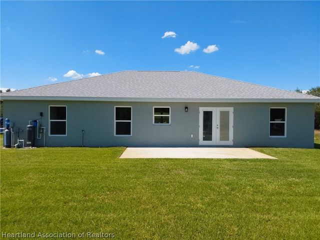 3040 Buttercup Lane, Lake Placid, FL 33852