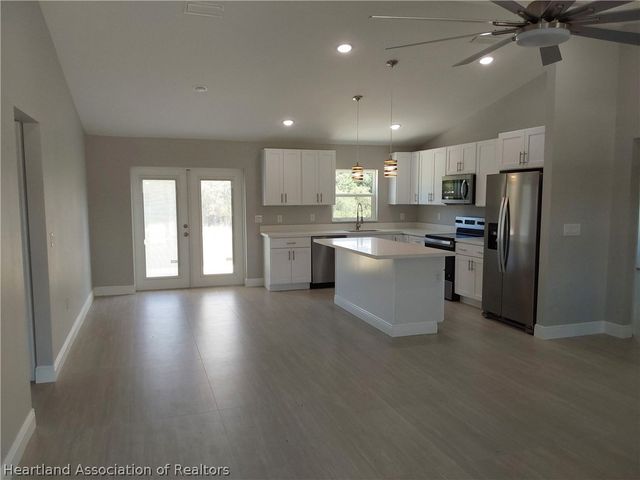 3040 Buttercup Lane, Lake Placid, FL 33852