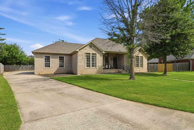 3150 Boone Drive, Conway, AR 72034