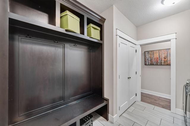 4715 Wisconsin Avenue, Des Moines, IA 50317
