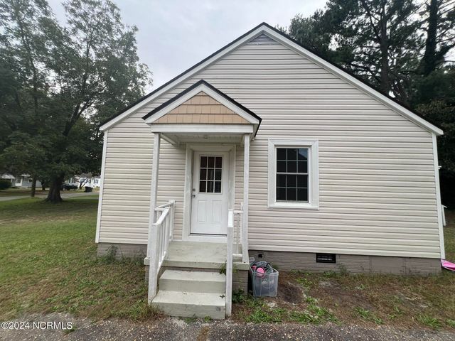 911 Rudolph Street, Goldsboro, NC 27530