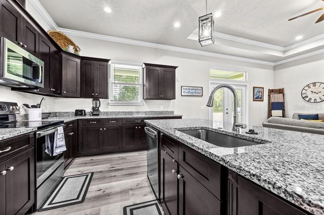 6095 SW 84TH LANE, Trenton, FL 32693