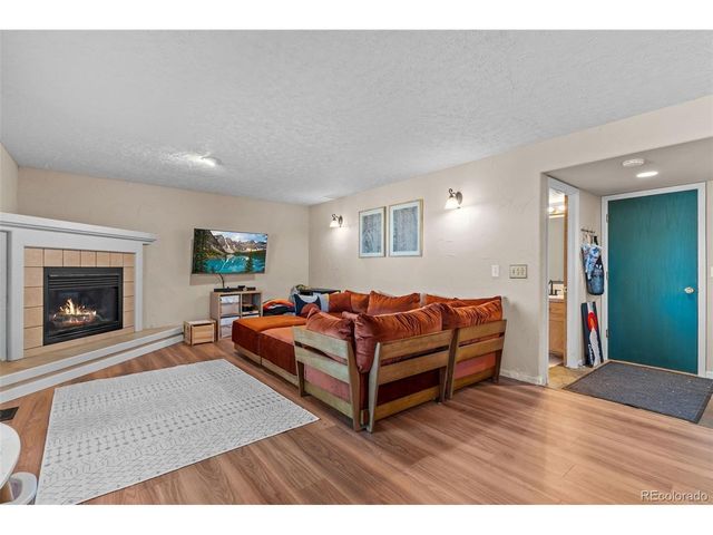 324 Spring Snow Dr, Loveland, CO 80538