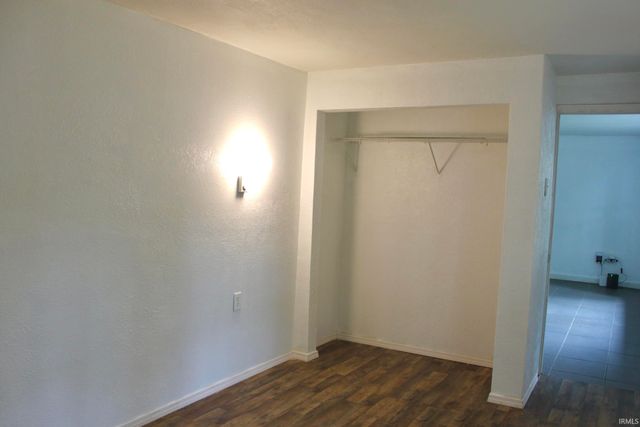 10209 8A Road, Plymouth, IN 46563