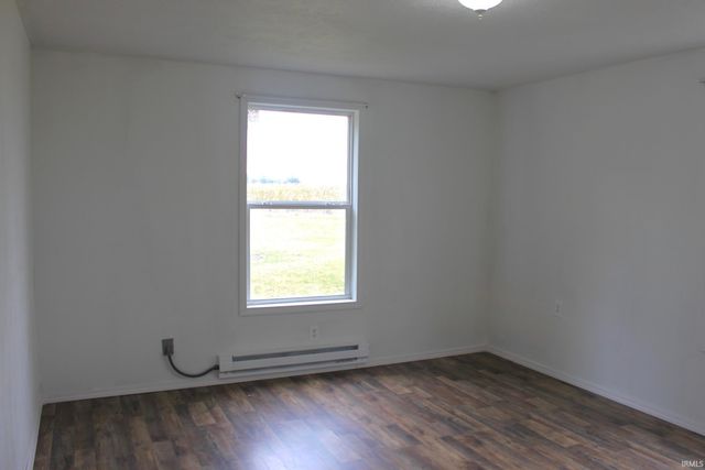 10209 8A Road, Plymouth, IN 46563