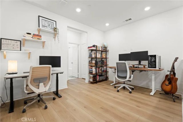 22960 Harvest Mill, Saugus, CA 91350