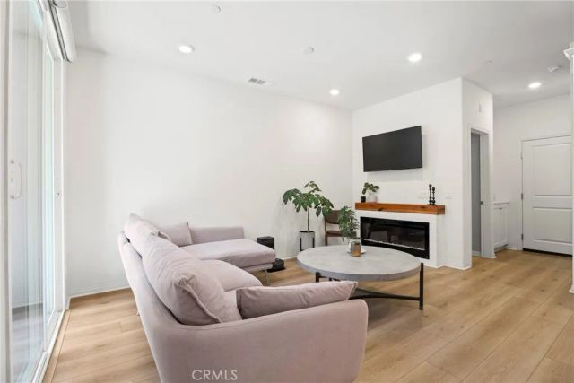 22960 Harvest Mill, Saugus, CA 91350