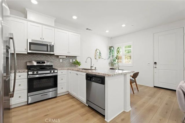 22960 Harvest Mill, Saugus, CA 91350